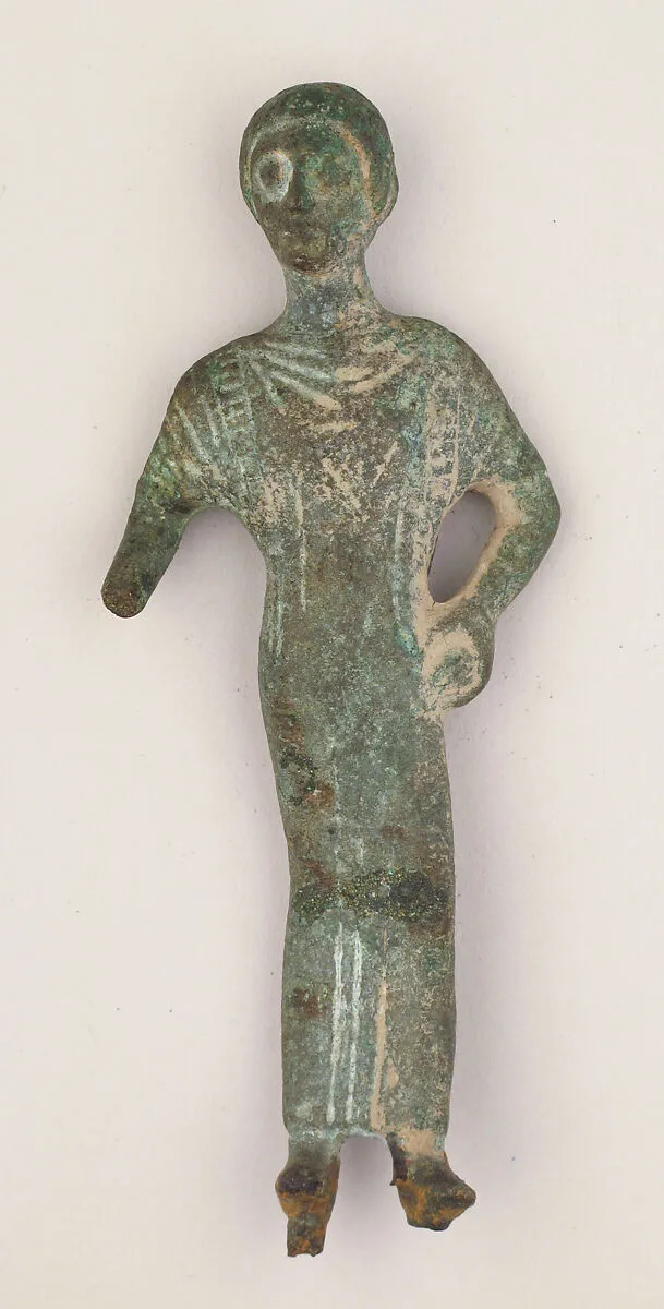 Statuette of a woman — Unknown