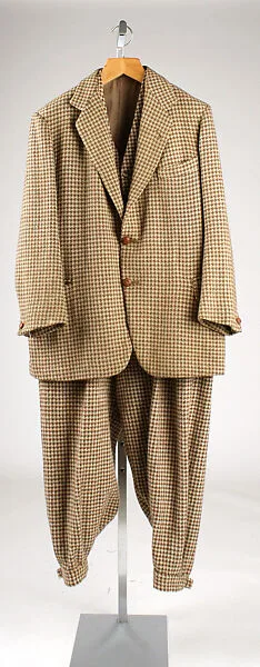 Suit — Unknown