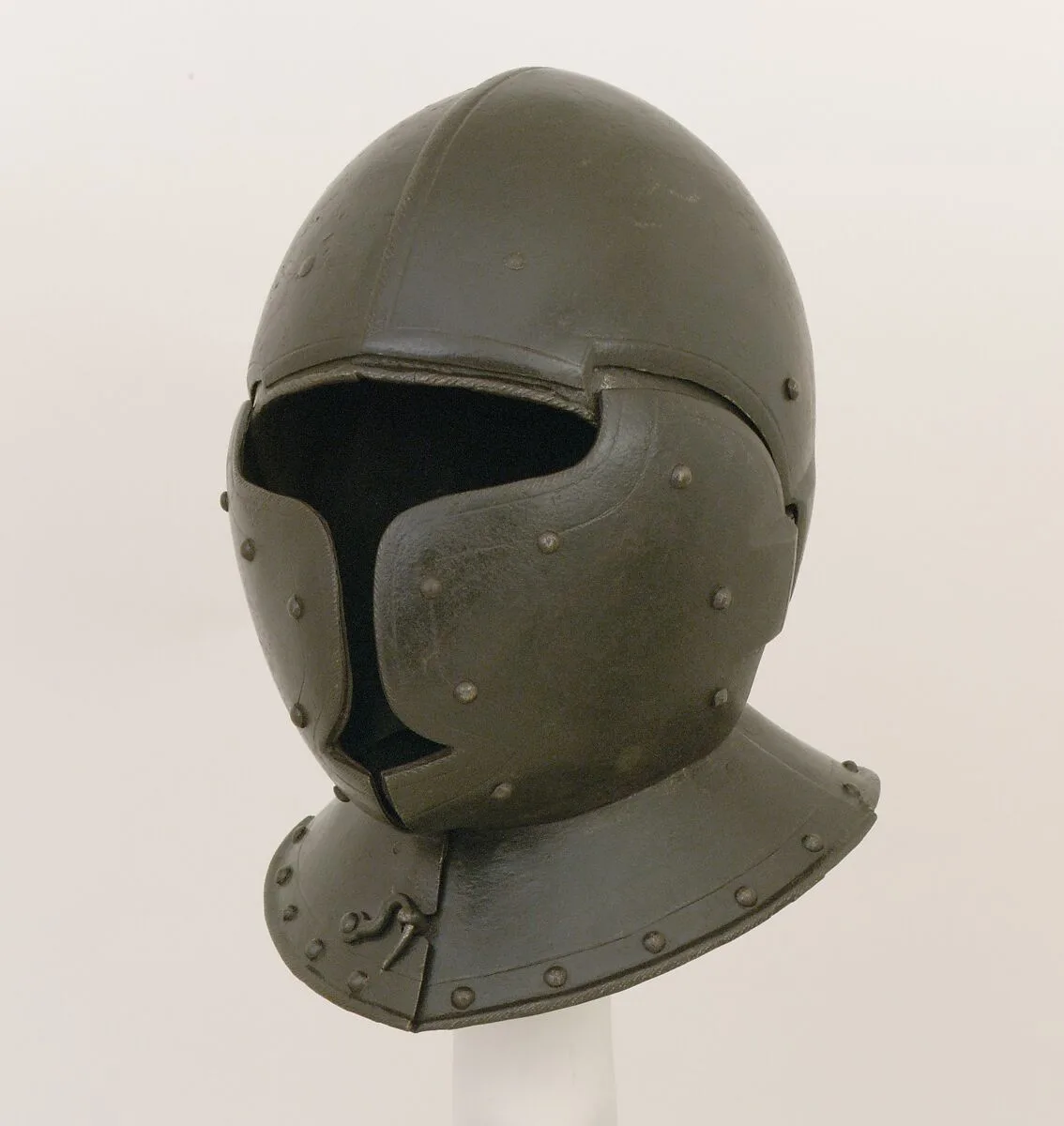Siege Helmet — Unknown