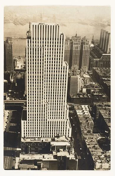 Daily News Building — Berenice Abbott