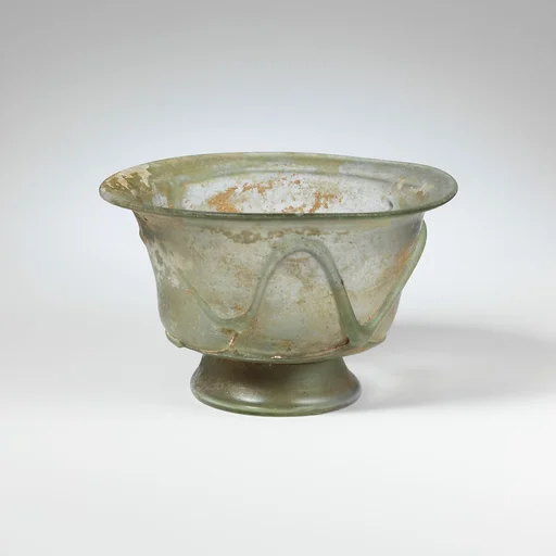 Glass bowl