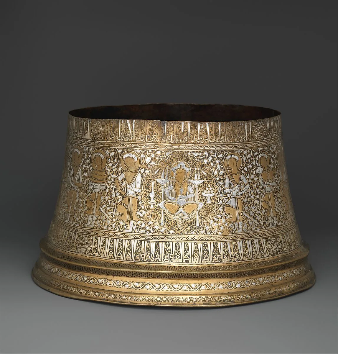 Candlestick Base — Unknown
