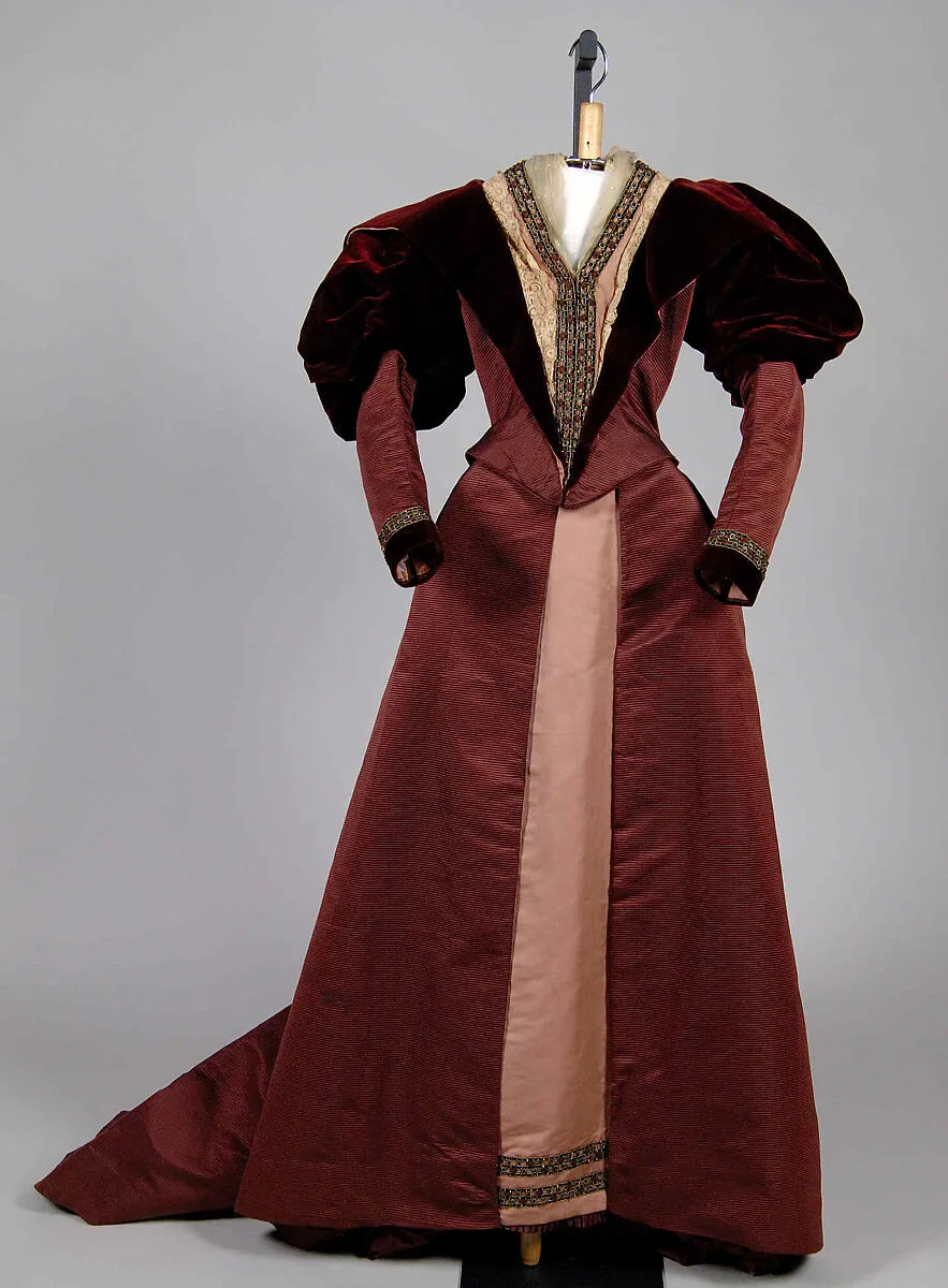 Afternoon dress — Unknown