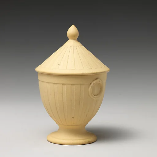 Sugar bowl with cover (part of a set)
