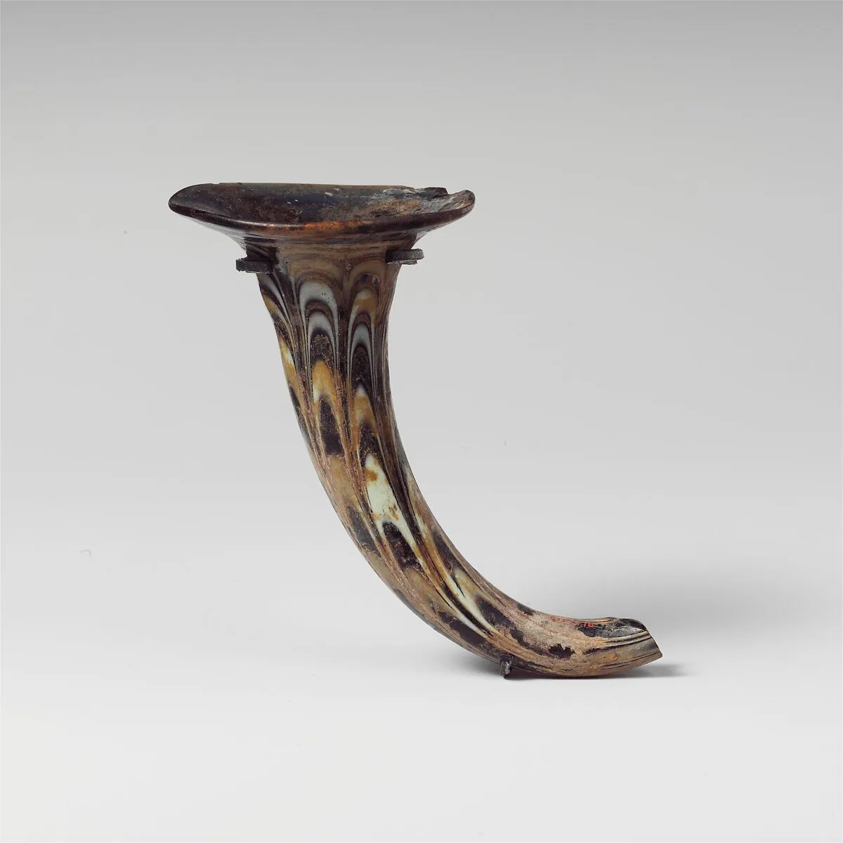 Glass horn — Unknown