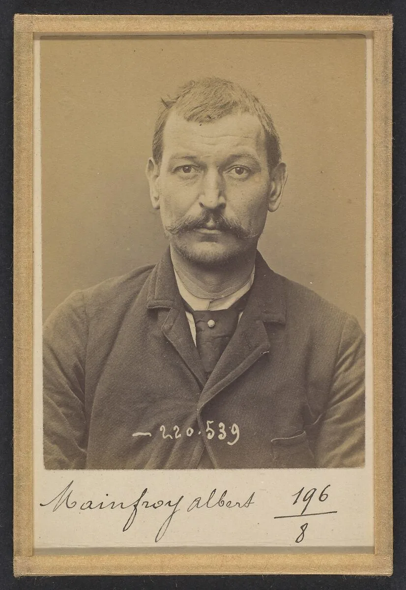 Mainfroy. Albert, Pierre. 41 ans, né le 7/4/52 à Courbevoie (Seine). Imprimeur. Anarchiste. 3/7/94. — Alphonse Bertillon
