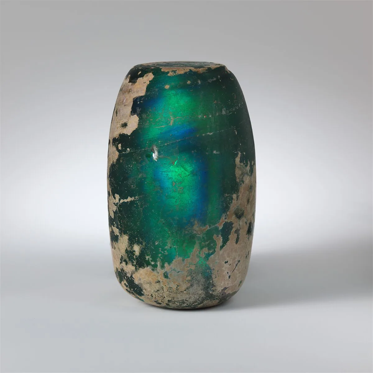 Glass weight — Unknown