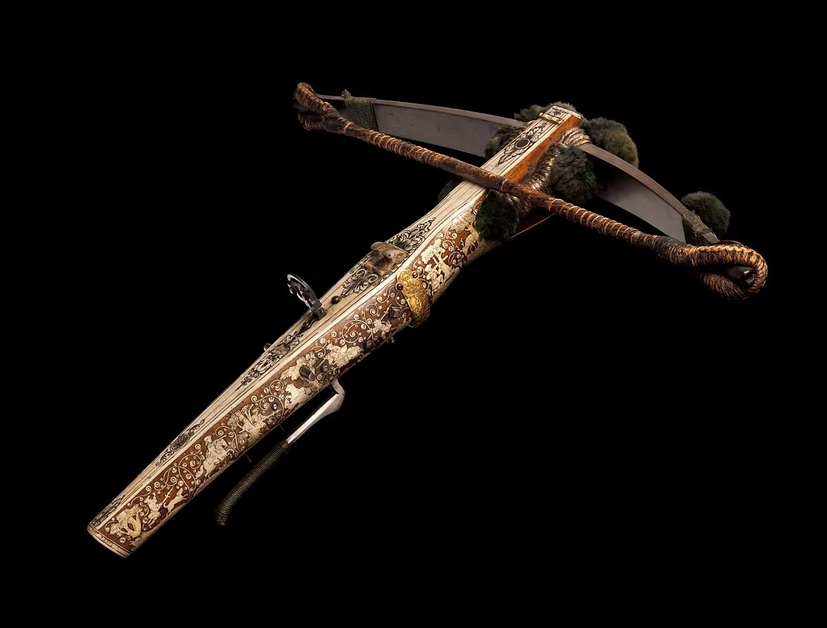 Crossbow (Halbe Rüstung) with Winder (Cranequin) — Johann Gottfried Hänisch the Elder
