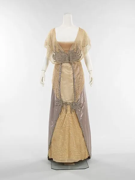 Evening dress — House of Drécoll|Mme. Marguerite de Wagner
