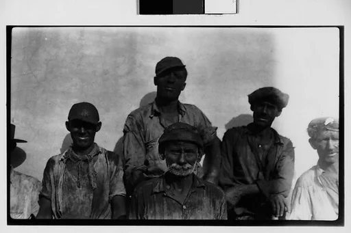 [Coal Dockworkers, Havana]