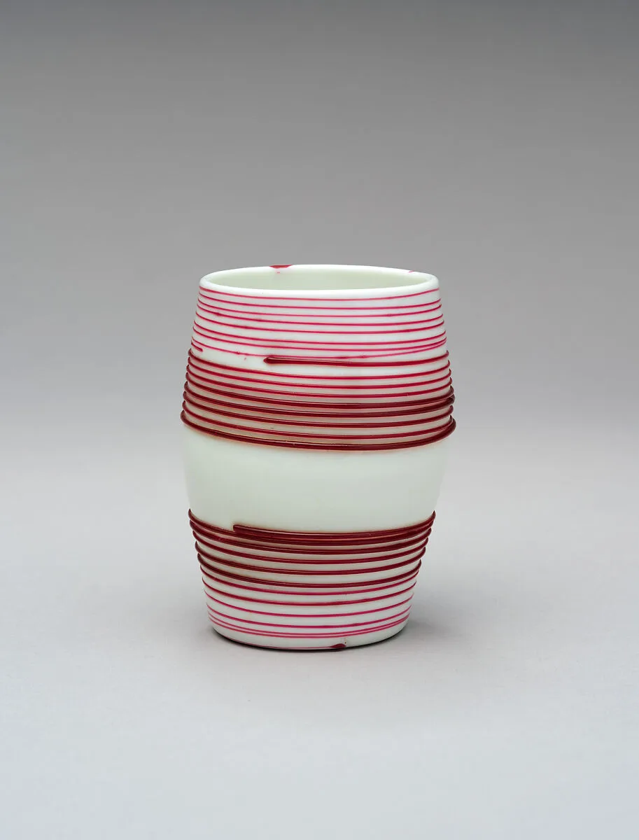 White beaker decorated with red lines — Glasshouse of Bernard Perrot, Verrerie Royale d'Orléans