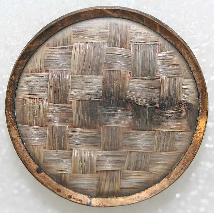 Button — Unknown