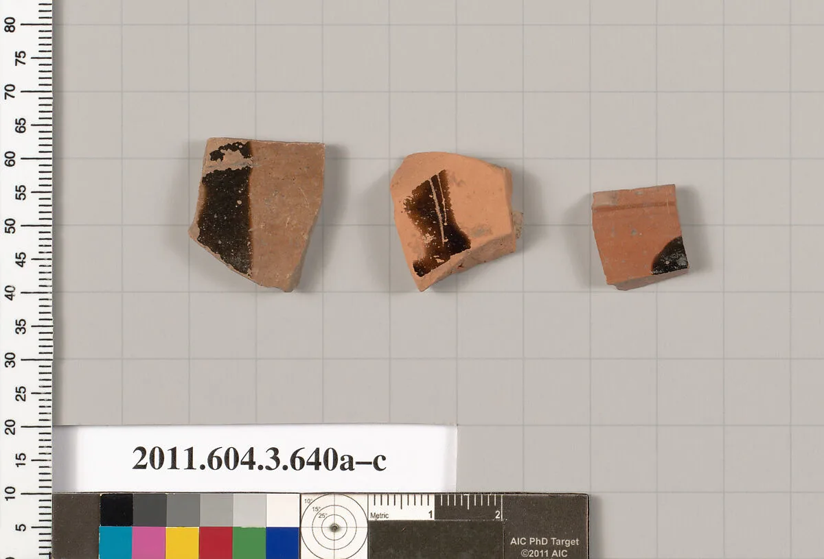 Terracotta fragments of calyx-kraters (bowls for mixing wine and water) or column-kraters (bowls for mixing wine and water) — Unknown