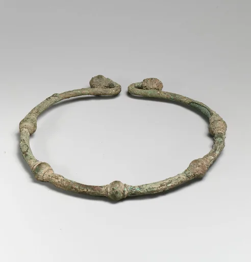Necklace or neck ring
