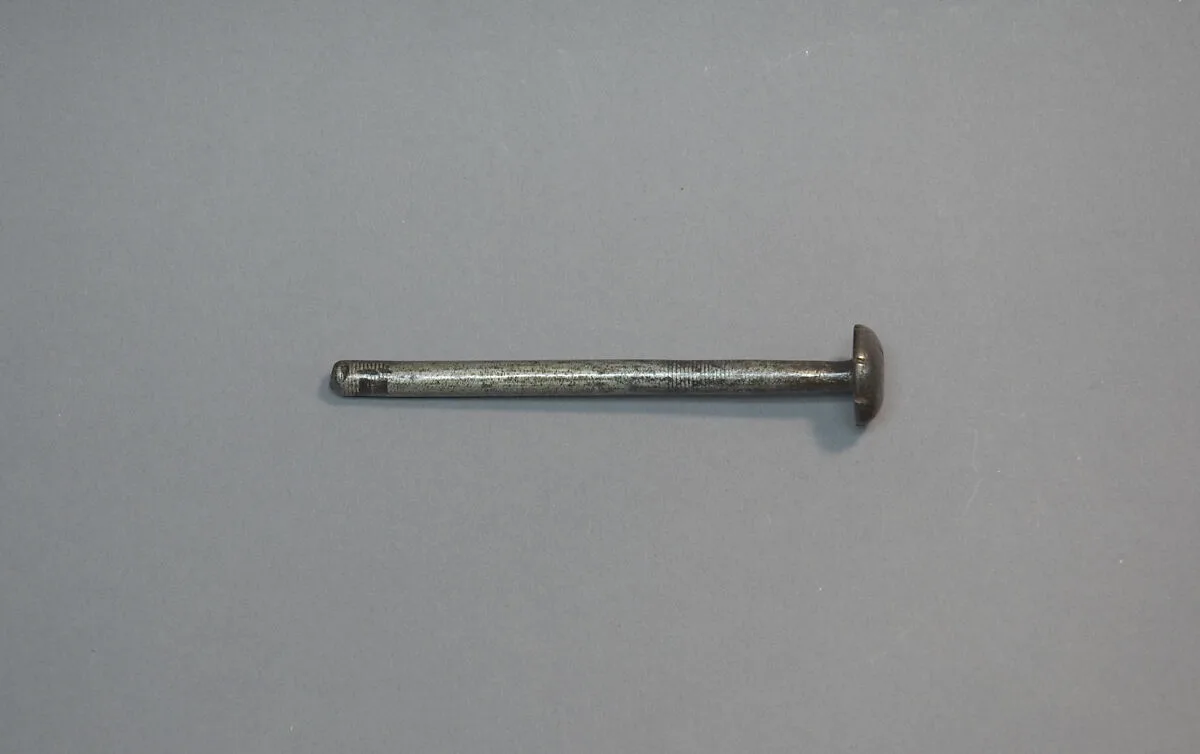 喇叭口撞釘|Trumpet-mouth carving tool — Unknown