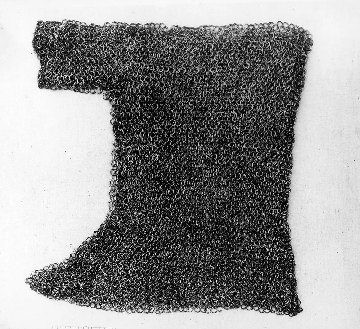 Mail Neck Defense for a Horse — Unknown