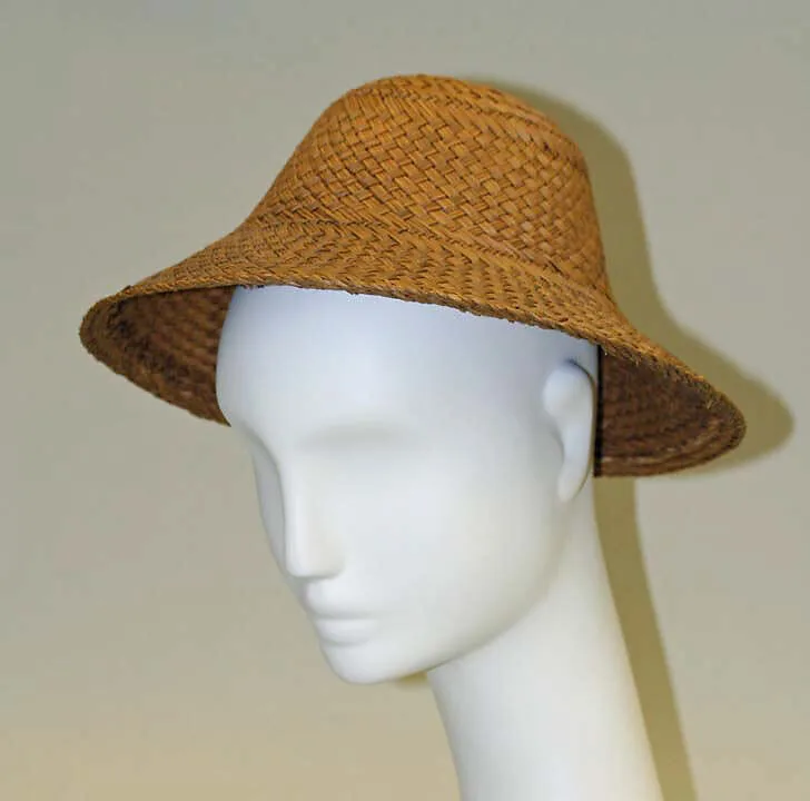 Hat — Unknown