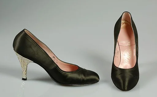 Evening pumps