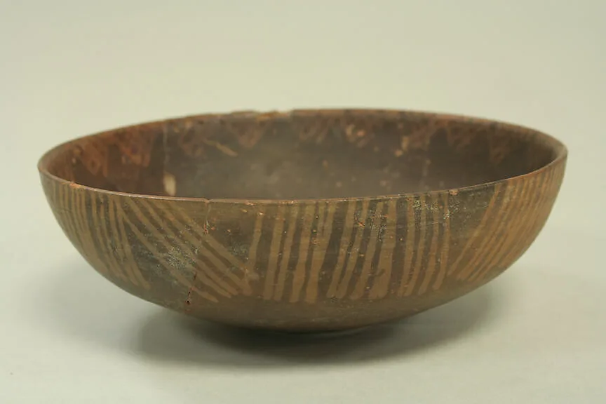 Orangeware Bowl with Lines — Unknown