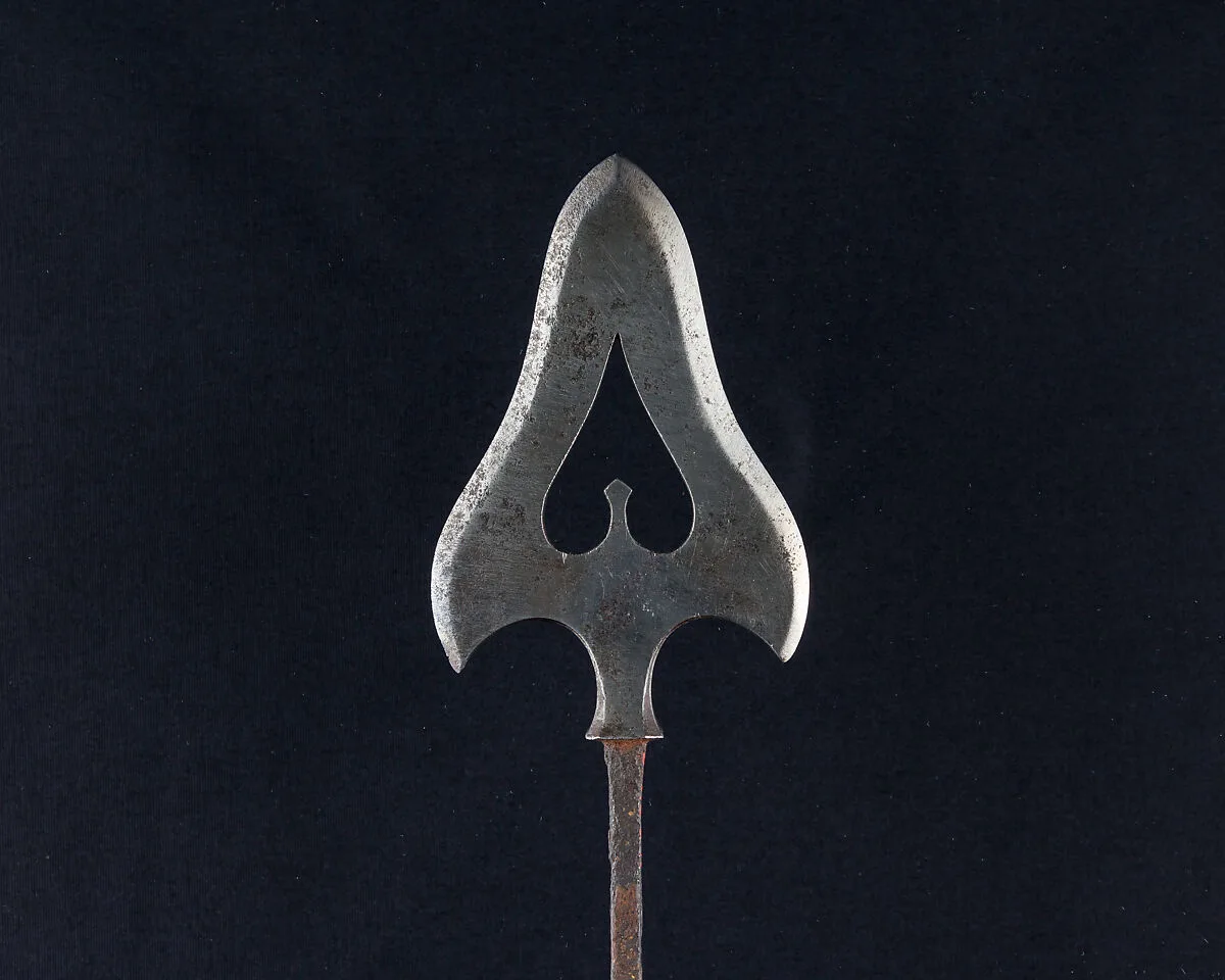 Arrowhead (<i>Yanone</i>) — Unknown