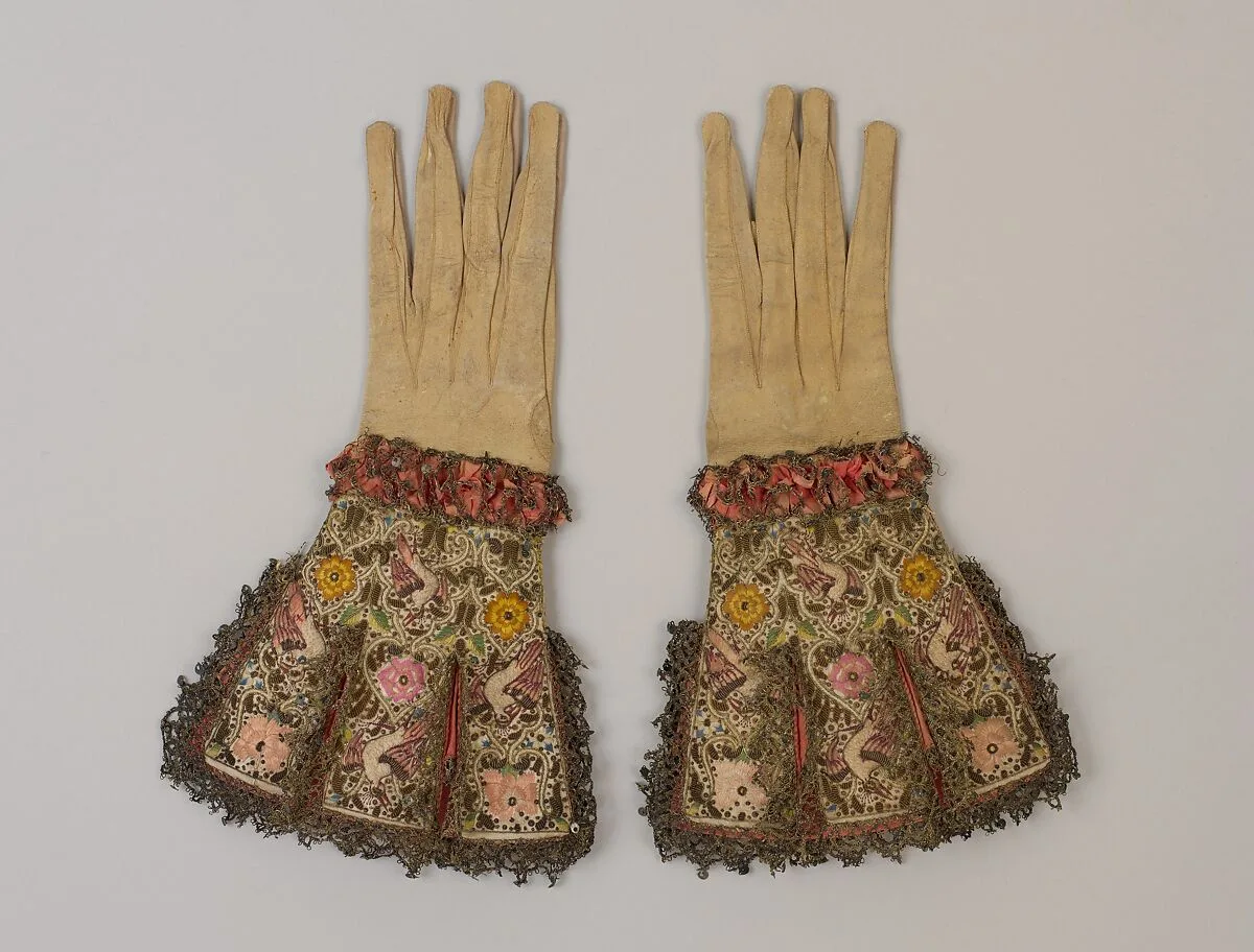 Pair of gloves — Unknown