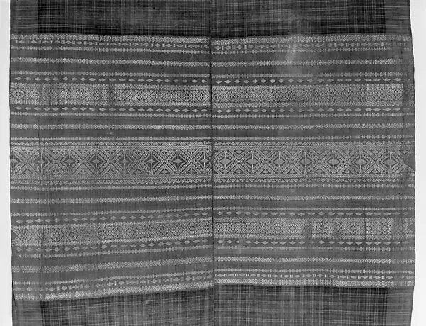 Sarong (Kain Lepas) — Unknown