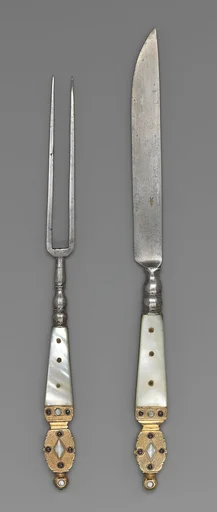 Table knife and fork