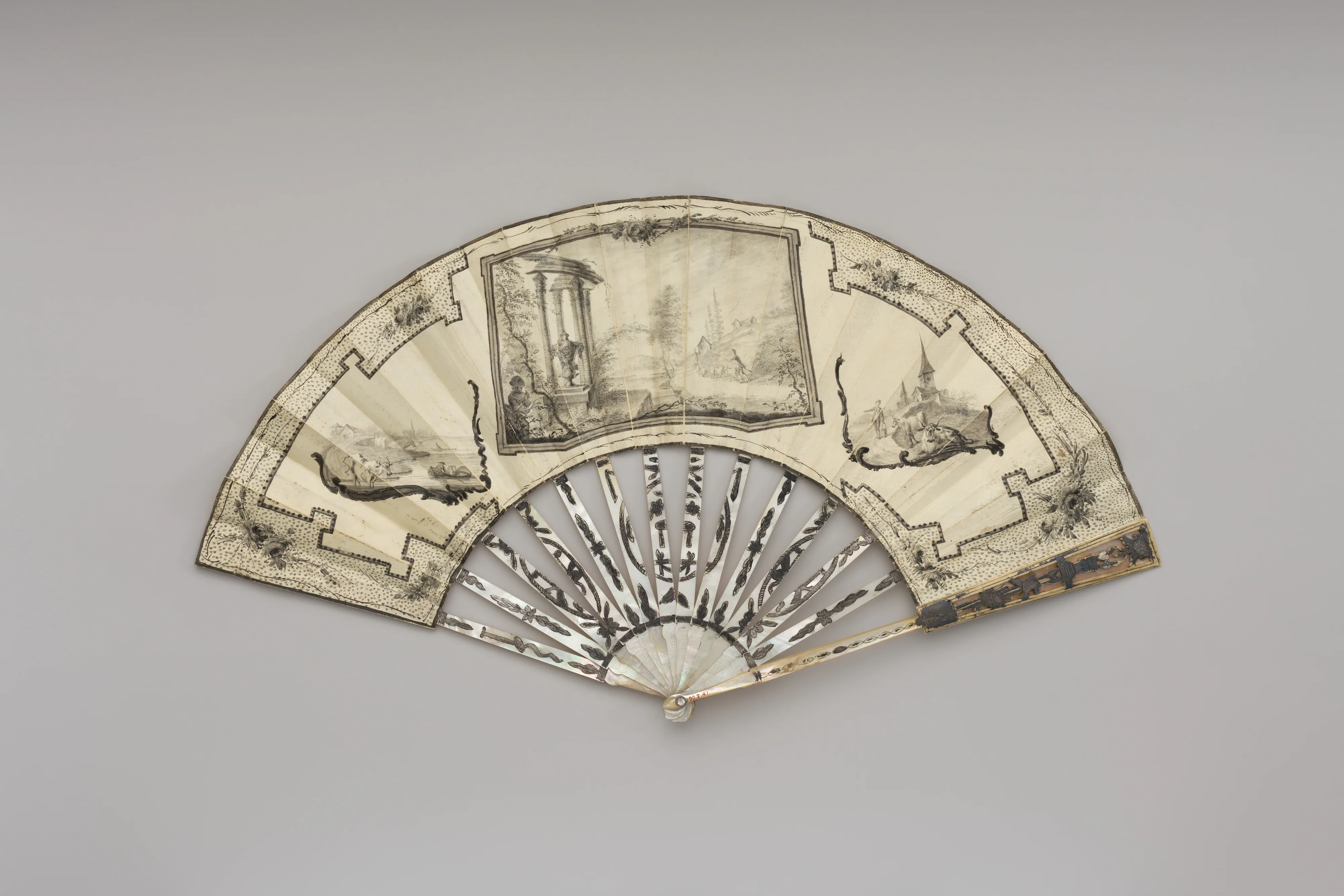 Mourning fan — Unknown
