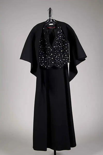 Evening ensemble — Pauline Trigère