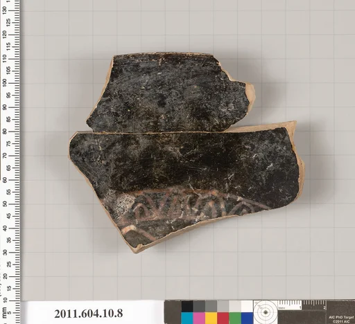 Terracotta rim fragment of a kylix (drinking cup)