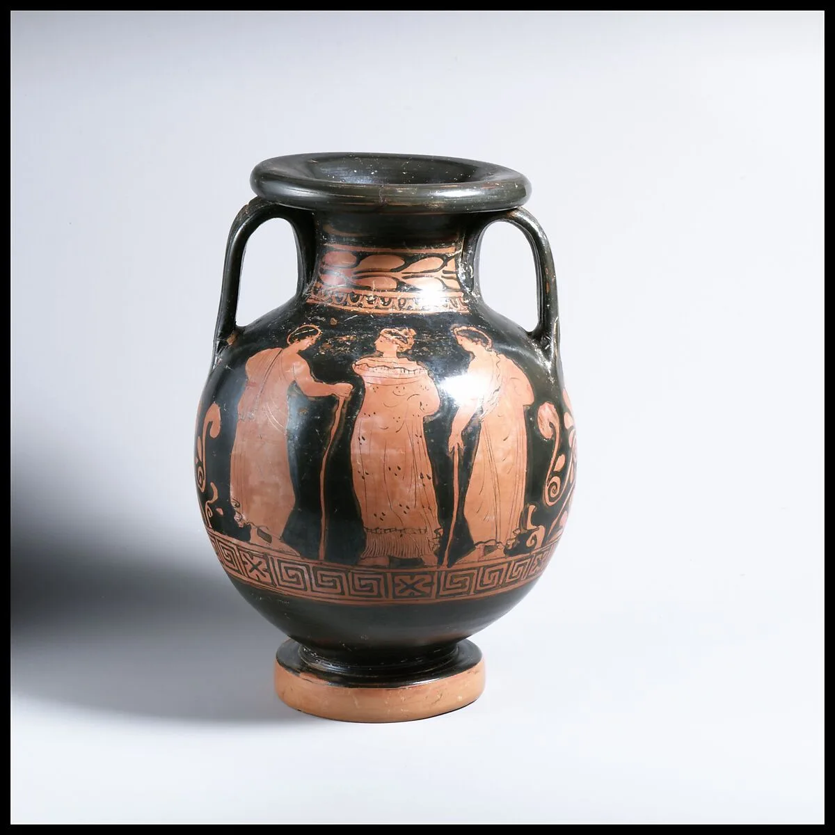 Terracotta pelike (jar) — Dechter Painter