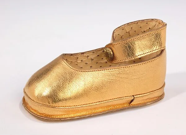 Shoes — Unknown