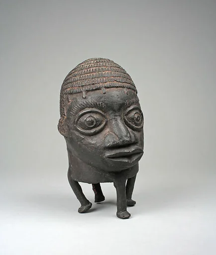 Head with Four Legs