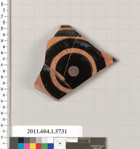 Terracotta rim fragment of a kylix: eye-cup (drinking cup)