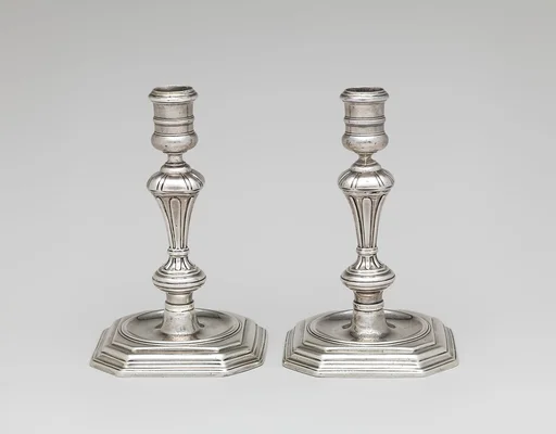 Pair of candlesticks