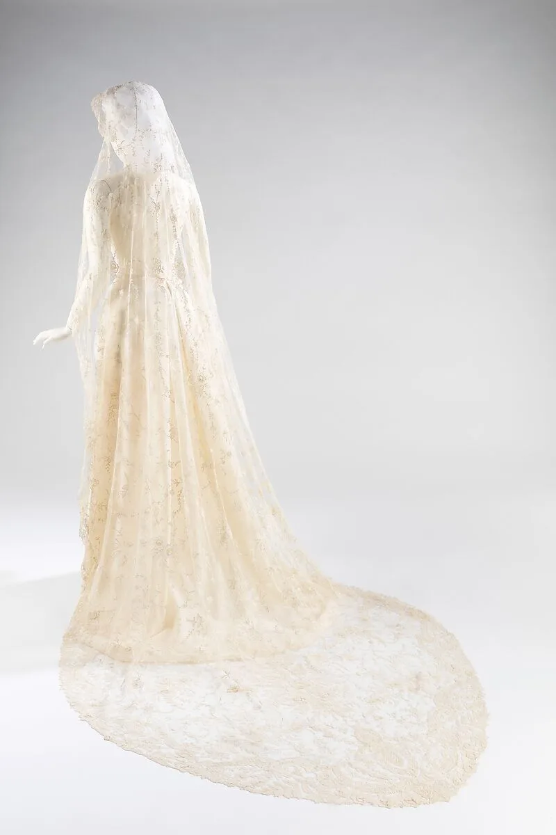 Wedding veil — Unknown
