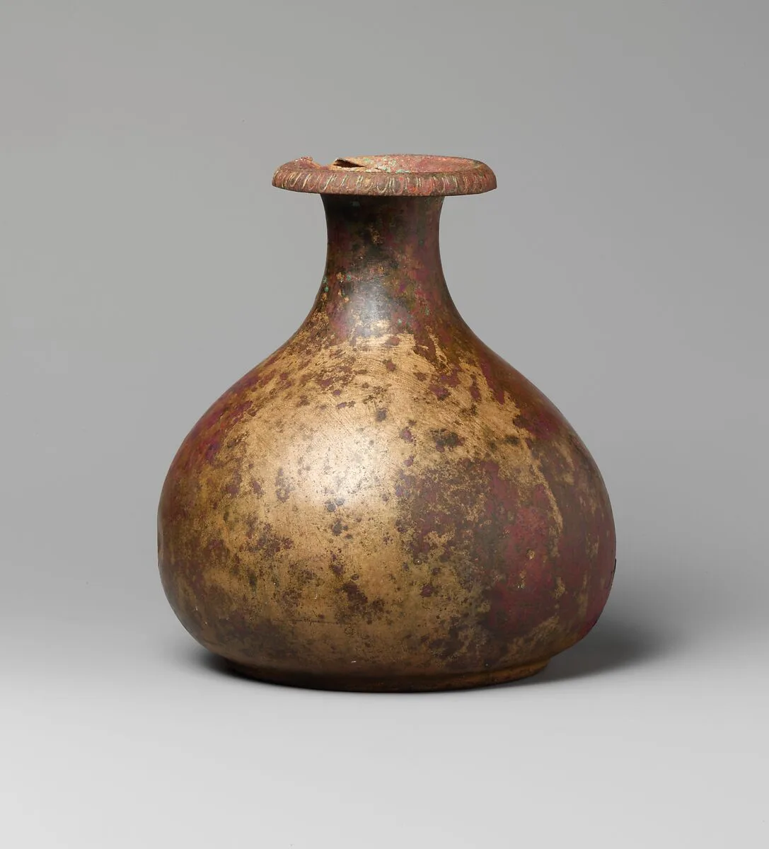 Bronze jug — Unknown