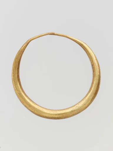 Gold annular earring