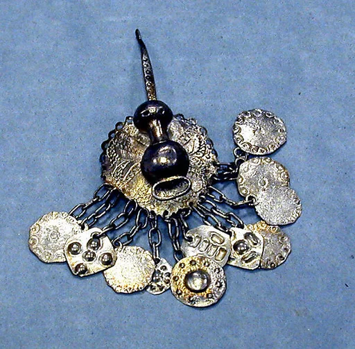 Brooch