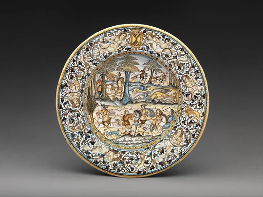 Plate with hunting scene and arms of the Alarçon y Mendoza family