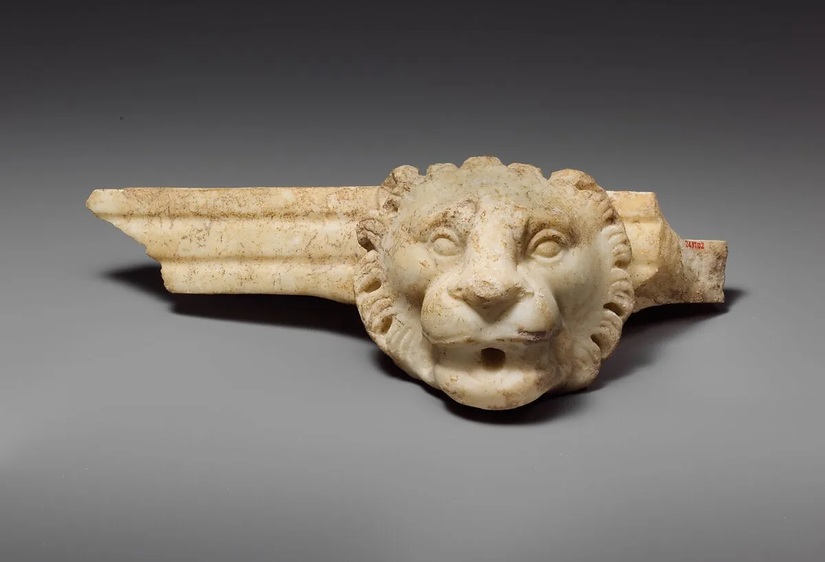 Marble fragment of a fountain with lion's head — Unknown