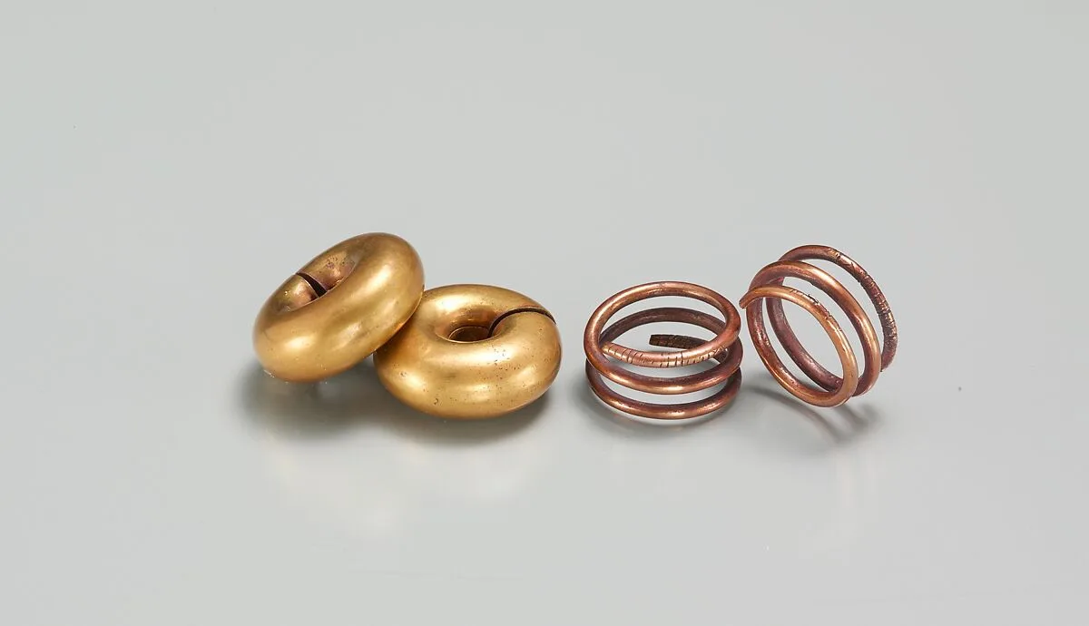 Pair of Earrings (with 16.10.416) — Unknown