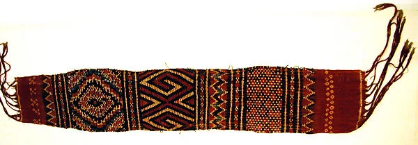 Head Wrapper or Loincloth (Pewo or Mbesa Tali To Batu) — Unknown