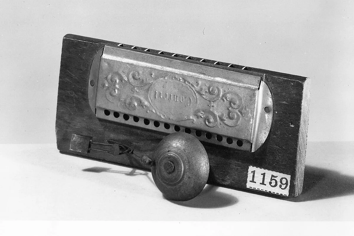 Harmonica — Unknown