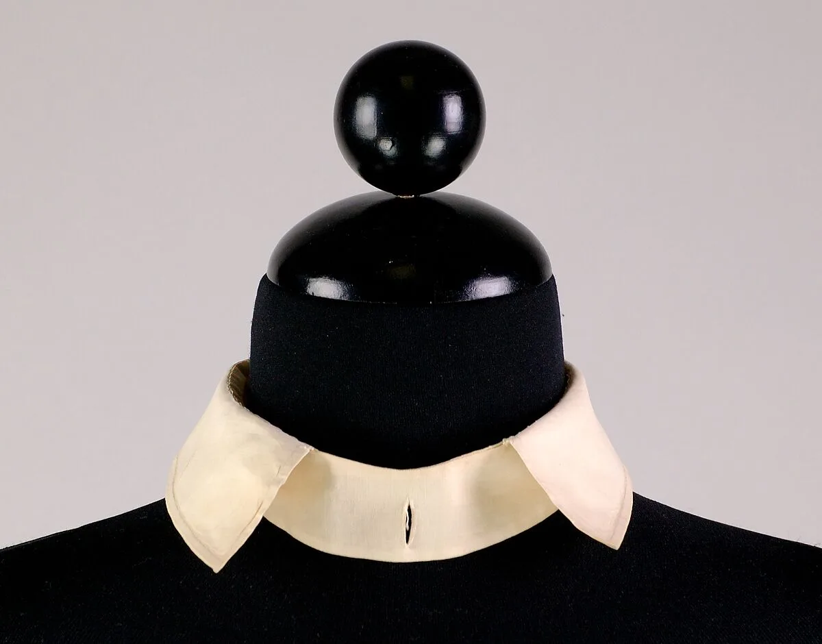 Collar — Unknown