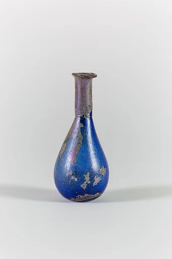 Glass perfume bottle