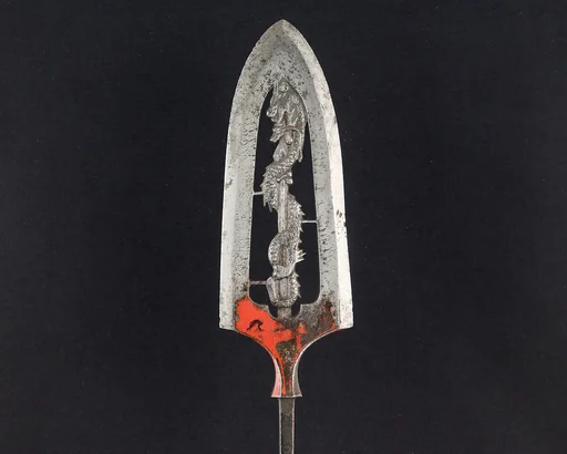 Arrowhead (<i>Yanone</i>)