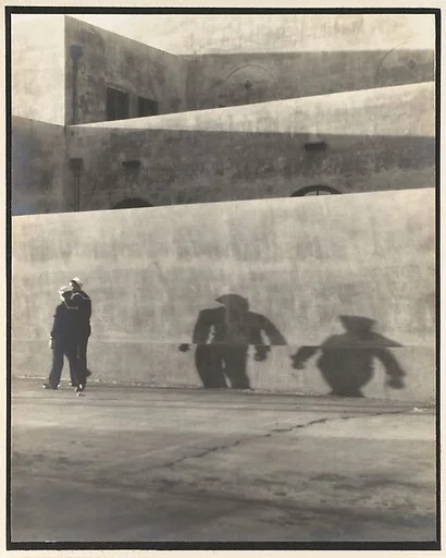 Grotesque Shadows
