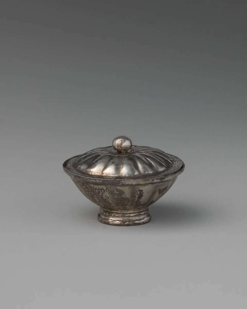 Miniature bowl with cover — David Clayton