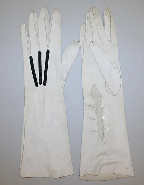 Gloves — Unknown